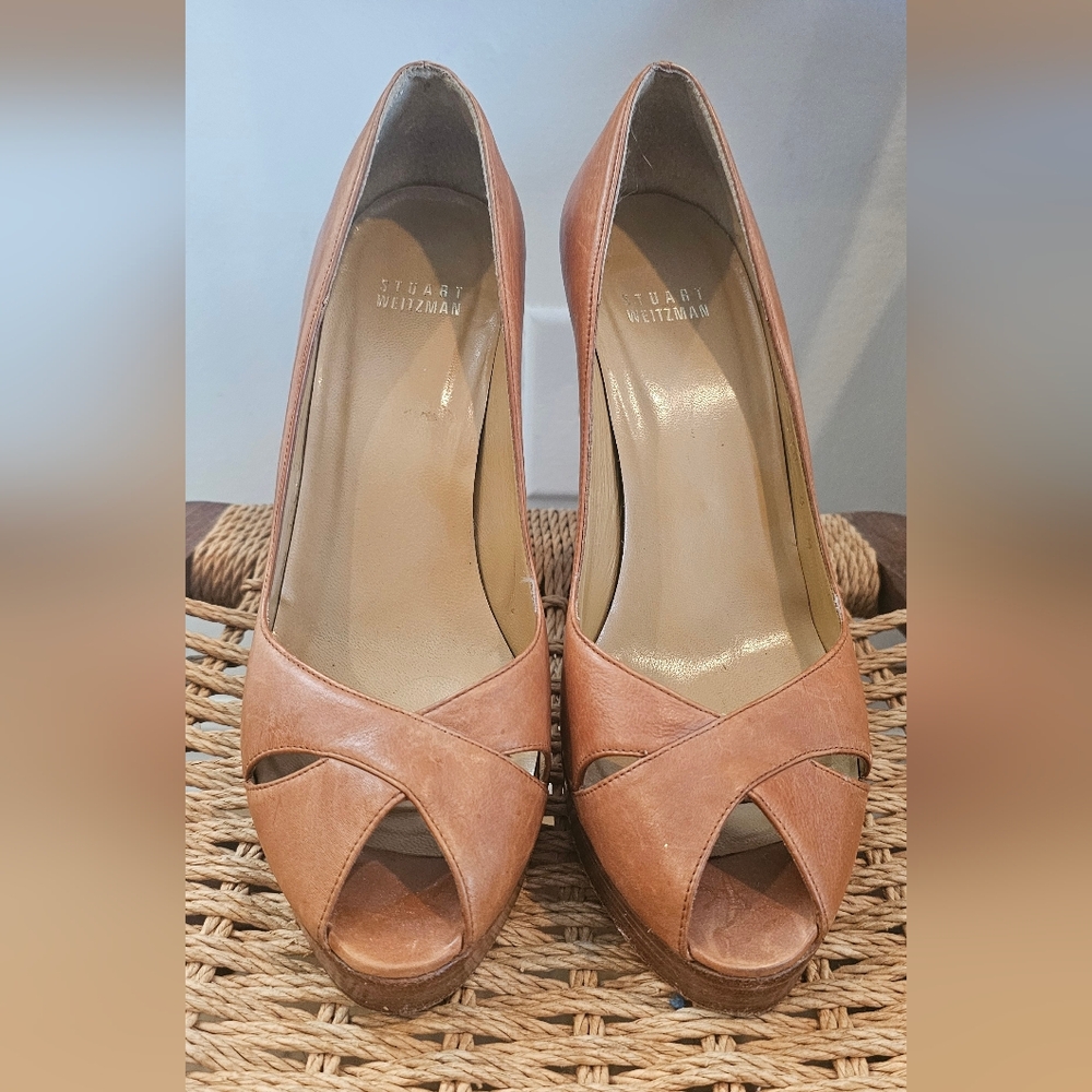 Elegant Tan Peep-Toe Heels